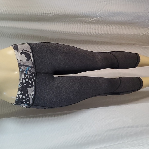 Lululemon Athletica Pace Rival Crop Wee Striped Exploded Fly Legging Grey Size 6 - Picture 1 of 10